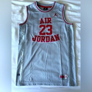 “Air Jordan #23” Youth Jersey Sz XL